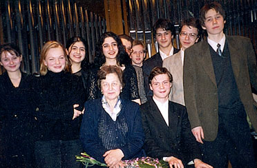 Н.Г.Суслова с учениками. 1998 г.